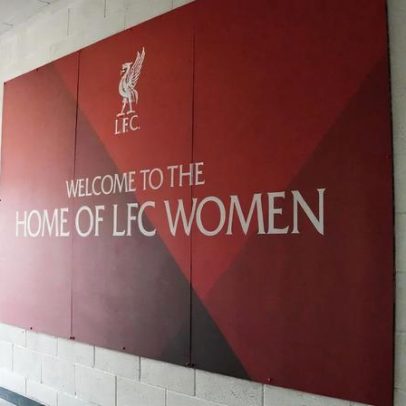 O drama do Liverpool que envolve futebol masculino e feminino e Disney+