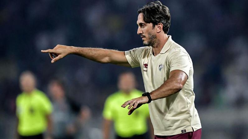 Zubeldía manda 'recado' à torcida e cita Palmeiras como exemplo para as Copas: 'Podemos nos recuperar' (1:17)