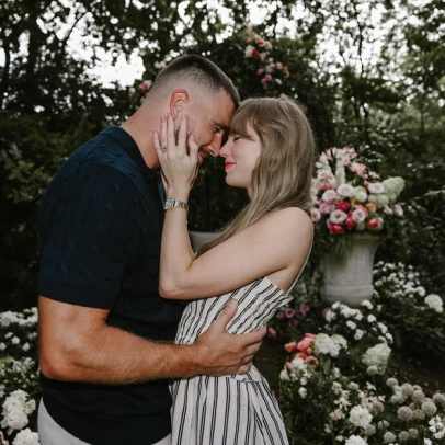 Taylor Swift trouxe de volta a popularidade de um relógio Cartier descontinuado com apenas uma foto