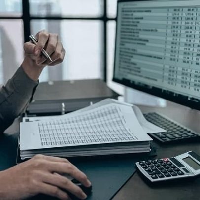 Reforma tributária entra na reta final e exige ajustes às empresas