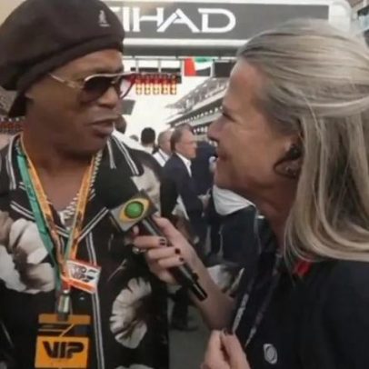 Ronaldinho Gaúcho e Jannik Sinner vão à final da Fórmula 1, com vídeos