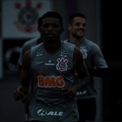Corinthians é condenado a pagar indenização milionária a Jonathan Cafu