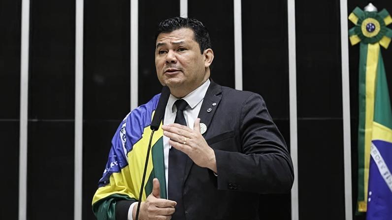 TRE torna deputado bolsonarista inelegível por violência política de gênero