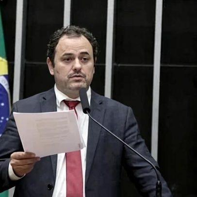 Votos de deputados na suspensão do mandato de Glauber Braga