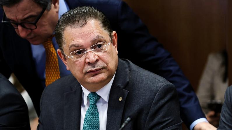 Líder do PL na Câmara, Sóstenes Cavalcante, concordou com a redução de penas, sem abrir mão da anistia no próximo ano. (Foto: Marina Ramos / Câmara dos Deputados)