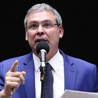 Líder petista afirma que irá ao STF se PL da dosimetria for aprovado