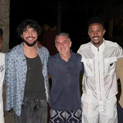 Vini Jr. é visto em Trancoso ao lado de Militão e Huck