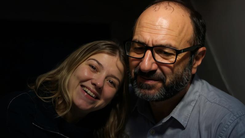 Pai de Isabel Veloso comenta sobre internação de 13 dias da filha na UTI