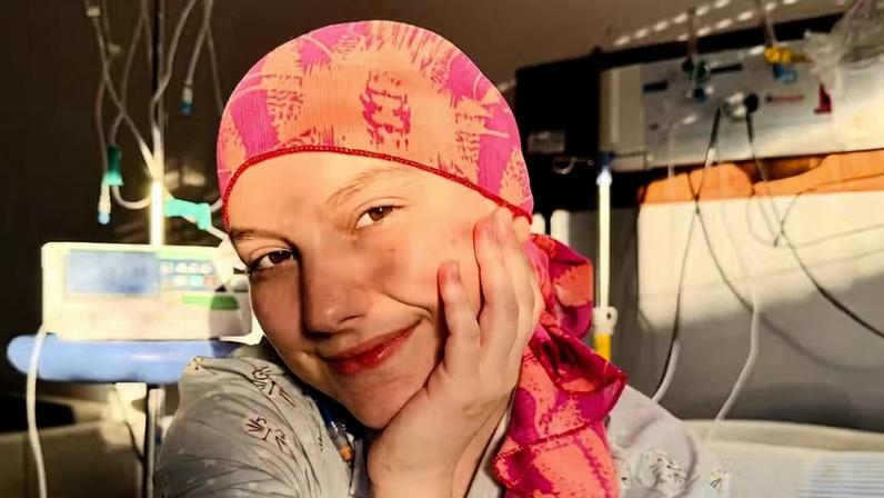 Isabel Veloso tem 19 anos de idade — Foto: Reprodução/Instagram