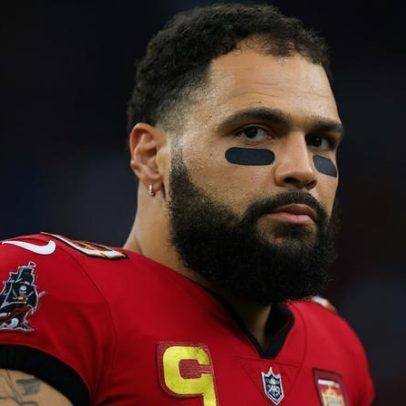 Mike Evans está ativo pelos Buccaneers contra os Falcons na quinta-feira