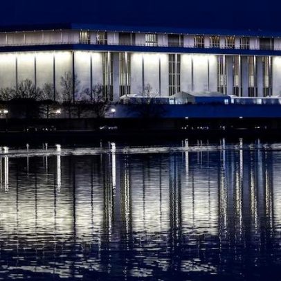Centro Kennedy será renomeado para Trump-Kennedy Center, afirma Casa Branca