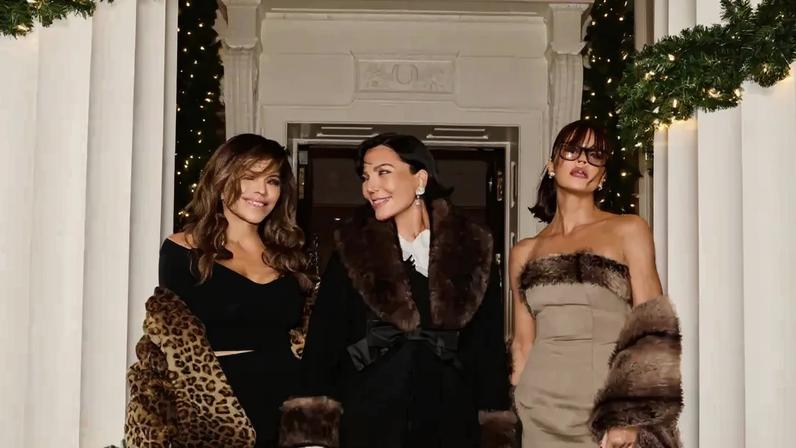 Lauren Sánchez celebra 1º aniversário como esposa de Bezos com Kardashians