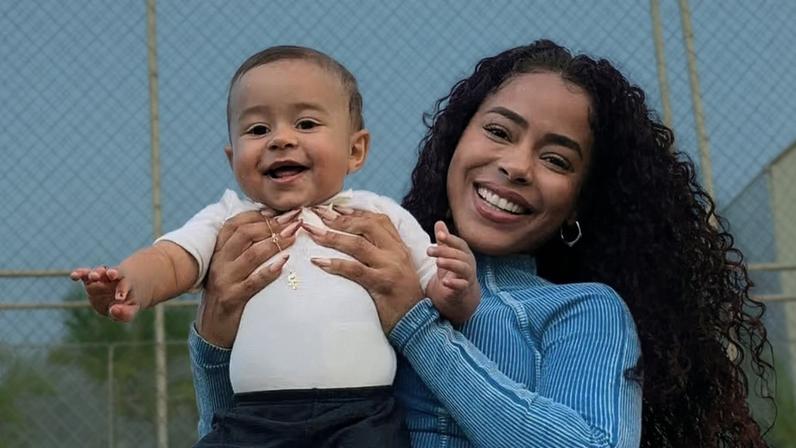 Lorena Maria defende a escolha do nome do filho, Rás — Foto: Reprodução/Instagram
