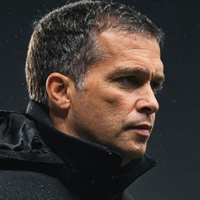 Técnico Luís Castro entra na mira do Botafogo