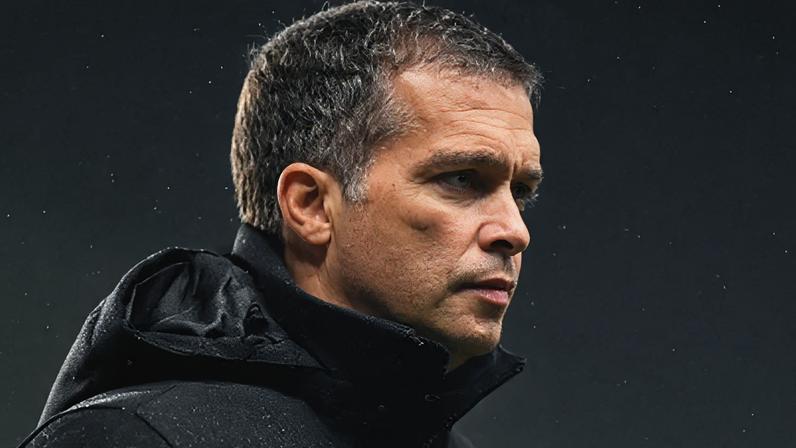 Luís Castro, técnico português