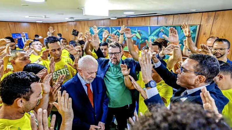 Evangélicos participam de momento de oração pelo presidente Lula. Foto: Ricardo Stuckert