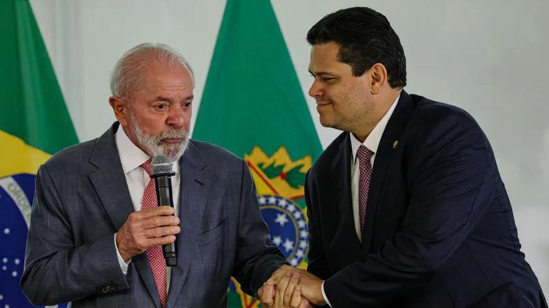 Presidente do Senado afirmou que Lula tem sensibilidade e compromisso com a população do Norte do país. (Foto: Fábio Rodrigues-Pozzebom/Agência Brasil)