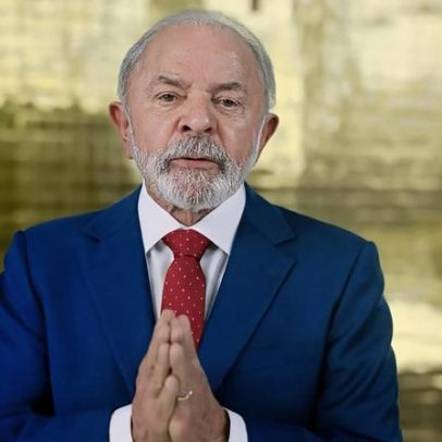 Lula lê pronunciamento completo no Natal