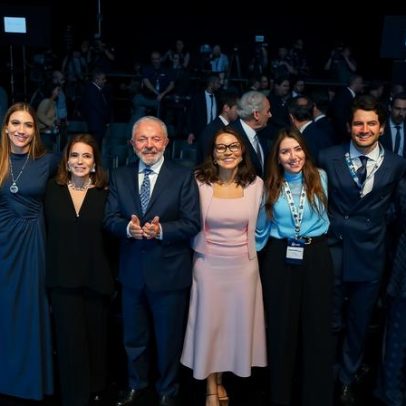 Zezé Di Camargo cancela show após polêmica com SBT