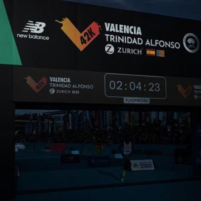 Valência mantém domínio ao vencer maratona apontada como a melhor do mundo
