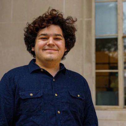 Estudante Diego Temkin em destaque