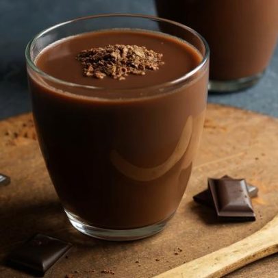 Cinco receitas rápidas de mousse de liquidificador em minutos