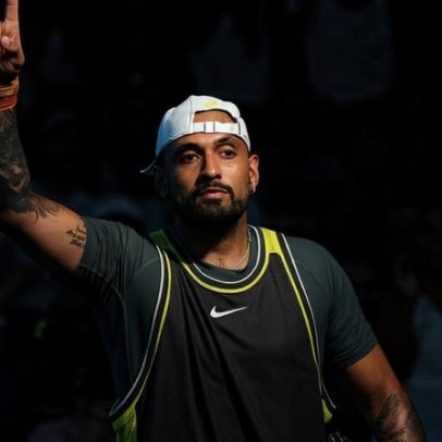 Kyrgios vence Sabalenka em sets diretos na Batalha dos Sexos