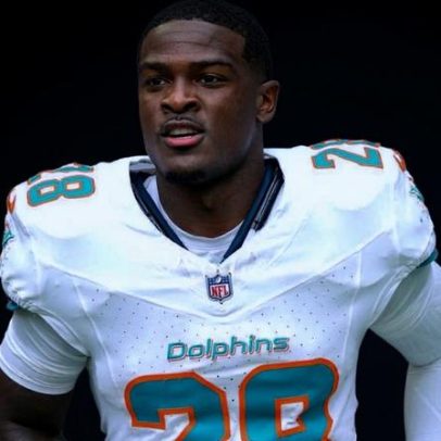 Dolphins: De'Von Achane deve enfrentar Steelers com lesão nas costelas