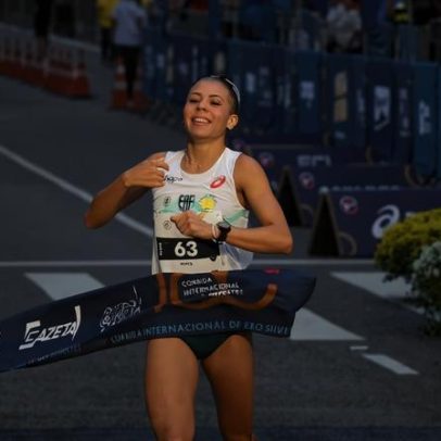 Nubia Oliveira volta ao pódio na São Silvestre e inspira presença feminina