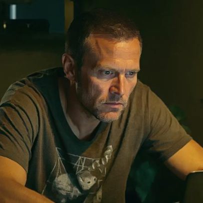 Detetive Hole, de Jo Nesbo, ganha data de estreia e primeira imagem na Netflix