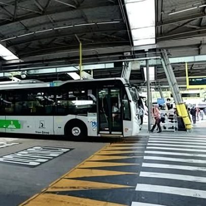 Motoristas de ônibus de São Paulo entram em greve por atraso de 13º salário