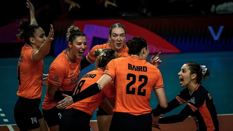 Osasco retornou ao pódio do Mundial de Clubes (Foto: Volleyball World)