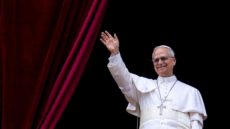 Pope Leo XIV waves to the crowd during the Regina Caeli prayer from the main central loggia of St. Peter's Basilica in The Vatican, on May 11, 2025 (Photo by Massimo Valicchia/NurPhoto).NO USE FRANCE