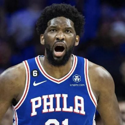 Com Embiid, 76ers ficam perto de time completo