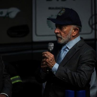 Lula propõe redução da jornada de trabalho