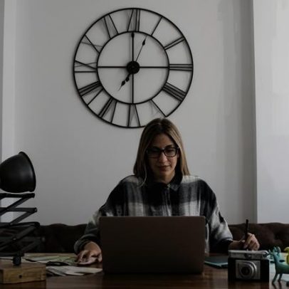 Produtividade aumenta com jornadas de trabalho reduzidas