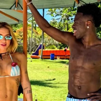 Virginia beija Vini Jr. e comenta clima de romance em Trancoso