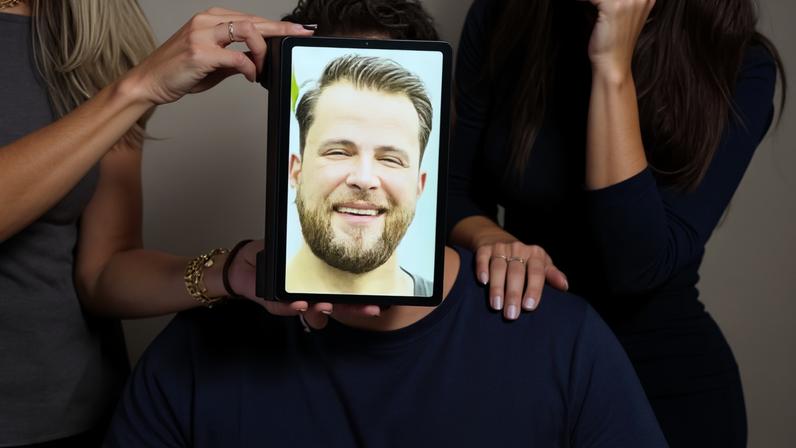 Gustavo Marsengo relembra antes e depois de transformação física e web reage: 'Transplante de cabeça' — Foto: Reprodução/Instagram