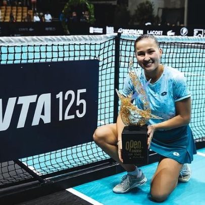 Rakhimova vence em Angers e Zvonareva fica com o vice em Dubai