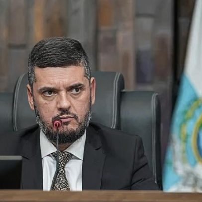 Bacellar deixa a prisão com tornozeleira e não presidirá a Alerj