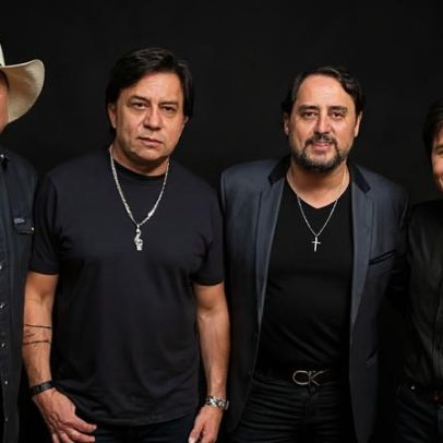 Chitãozinho e Xororó lamentam morte do irmão sertanejo em acidente