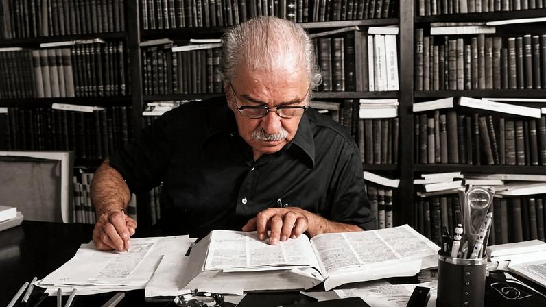 Brasília celebra 50 anos do Dicionário Aurélio em exposição