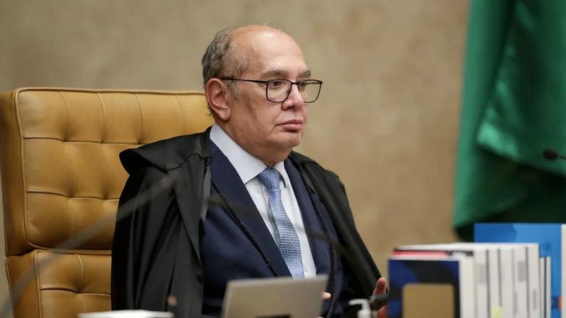 (Foto: Gustavo Moreno/STF) Gilmar Mendes, ministro do STF, decidiu monocraticamente que apenas a PGR pode pedir processo de impeachment de juízes da Corte, anulando prerrogativas do Senado e de cidadãos.