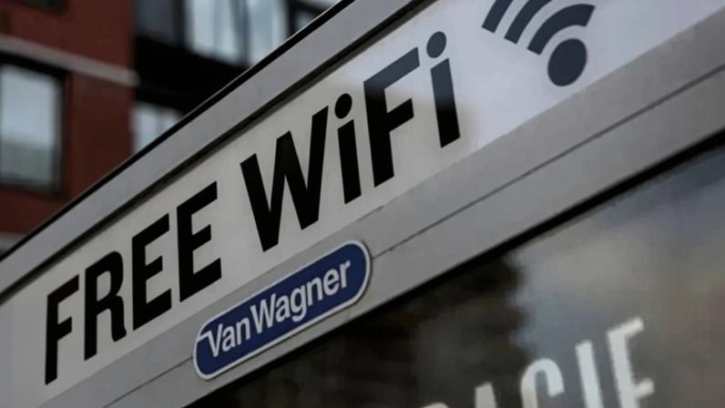 Redes abertas de Wi-Fi: conexão pode expor dados pessoas sigilosos (John Moore/Getty Images/AFP)