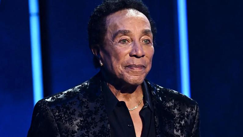 Smokey Robinson presents at the American Music Awards in 202