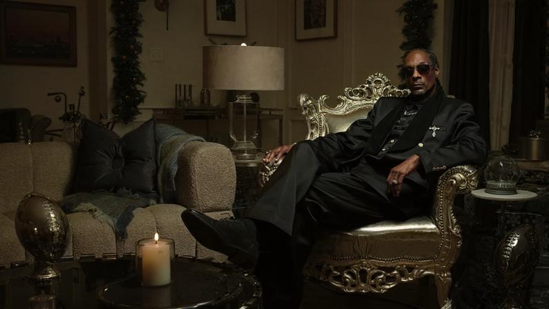 NFL Christmas Gameday. Snoop Dogg. Cr. Art Streiber/Netflix © 2025.