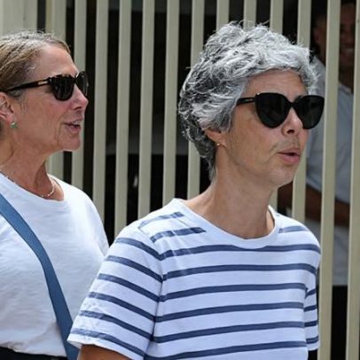 Heloisa Périssé é vista com a namorada no Rio após anúncio do romance