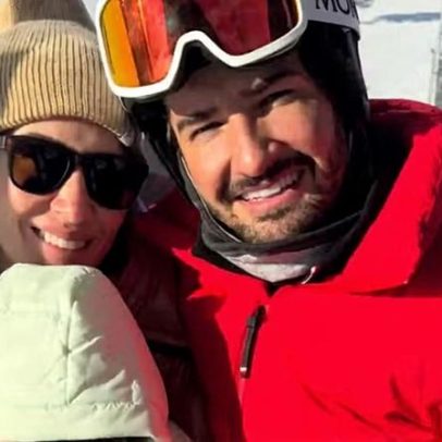 Alexandre Pato demonstra carinho por Rebeca Abravanel em álbum de viagem