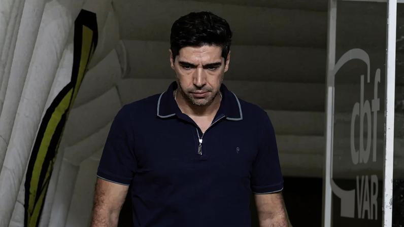 Abel Braga após a derrota na final da Libertadores (Foto: Guilherme Veiga/PxImages/GazetaPress)
