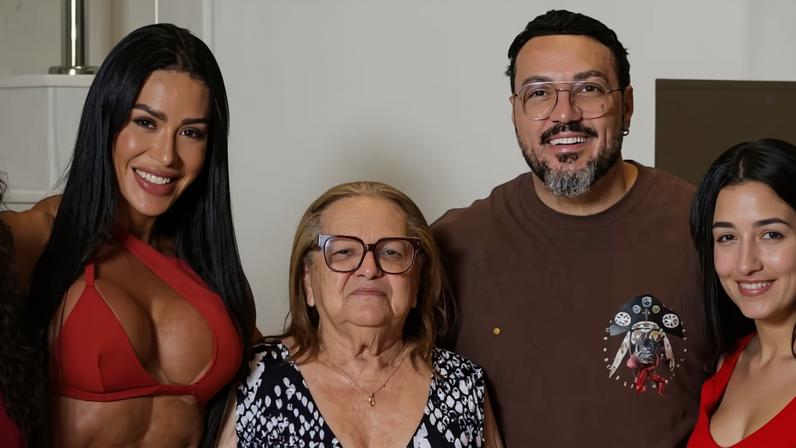 Gracyanne Barbosa e Belo passam o Natal juntos após separação — Foto: Reprodução/Instagram
